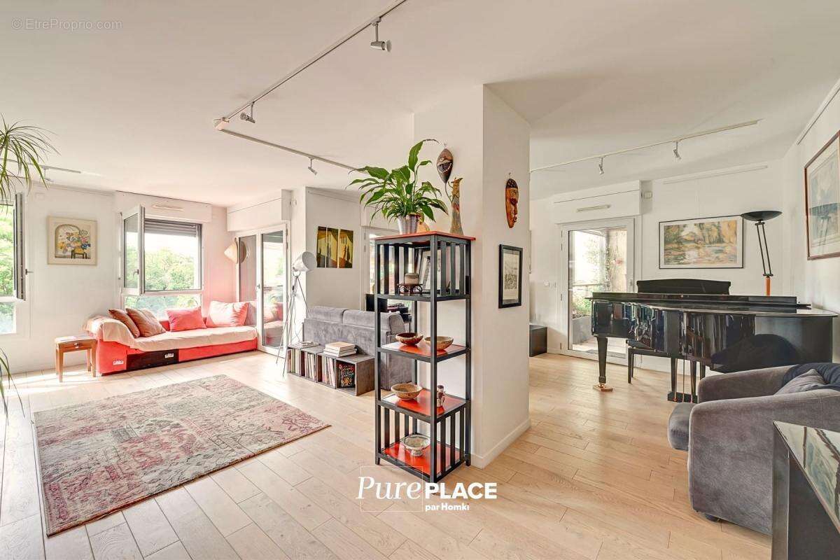 Appartement à ISSY-LES-MOULINEAUX