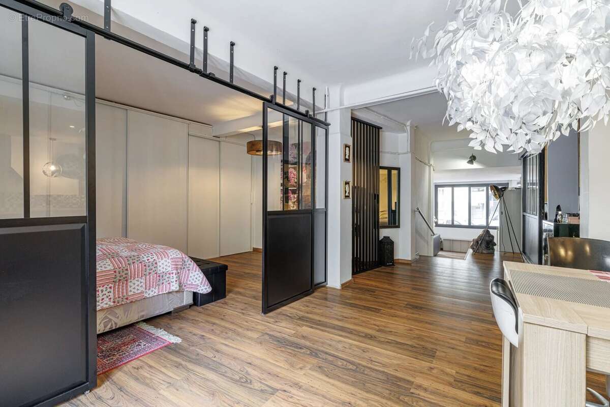 Grand plateau de 100 m2 - photo 10