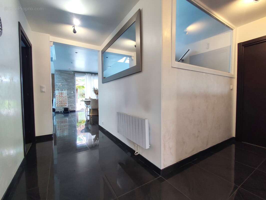 Maison à ASNIERES-SUR-OISE