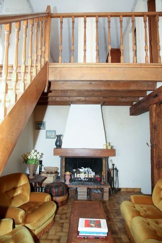 Maison à DUN-SUR-MEUSE