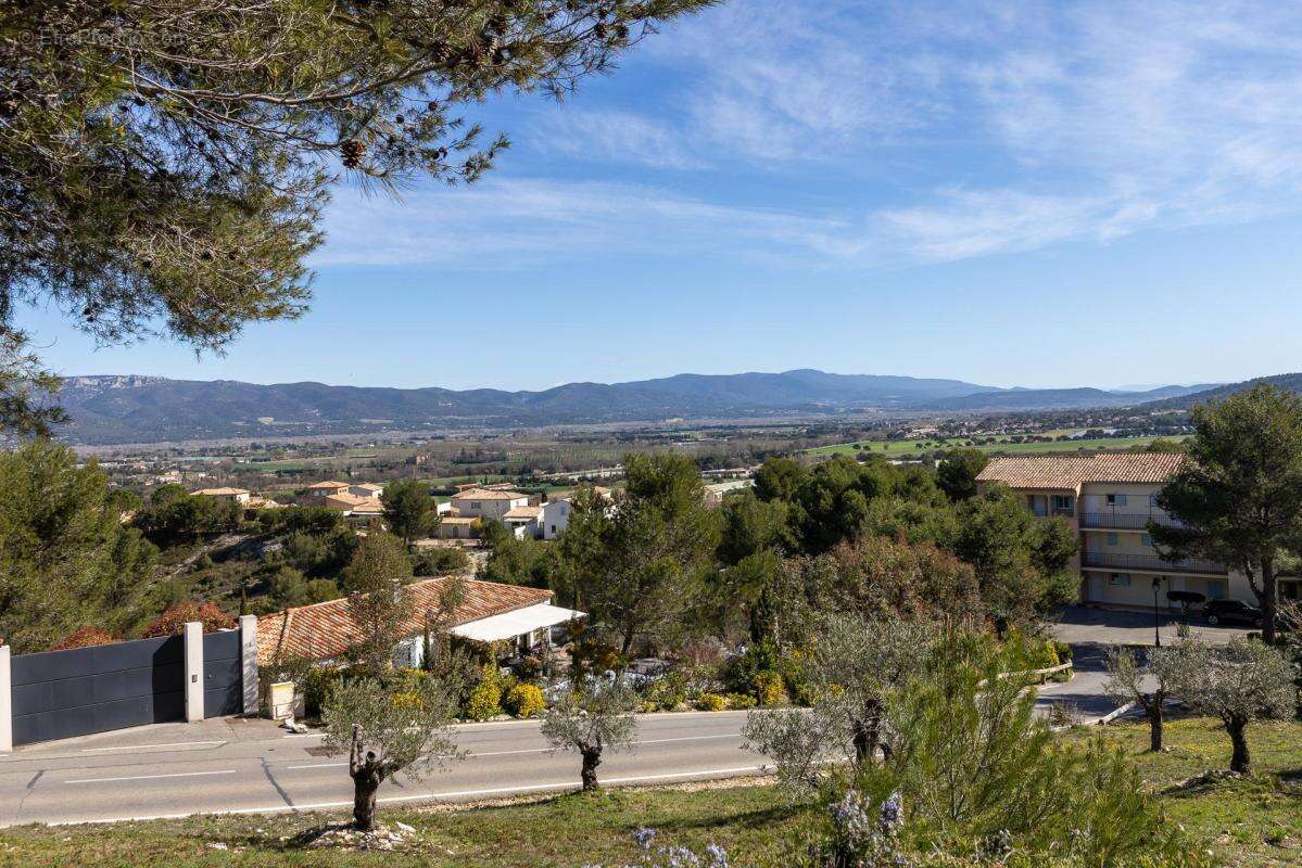 Vente appartement T2 - Résidence de tourisme Pierre et Vacances  à Mallemort - photo 10