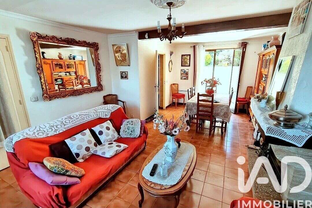 Photo 2 - Maison à NOISY-LE-SEC