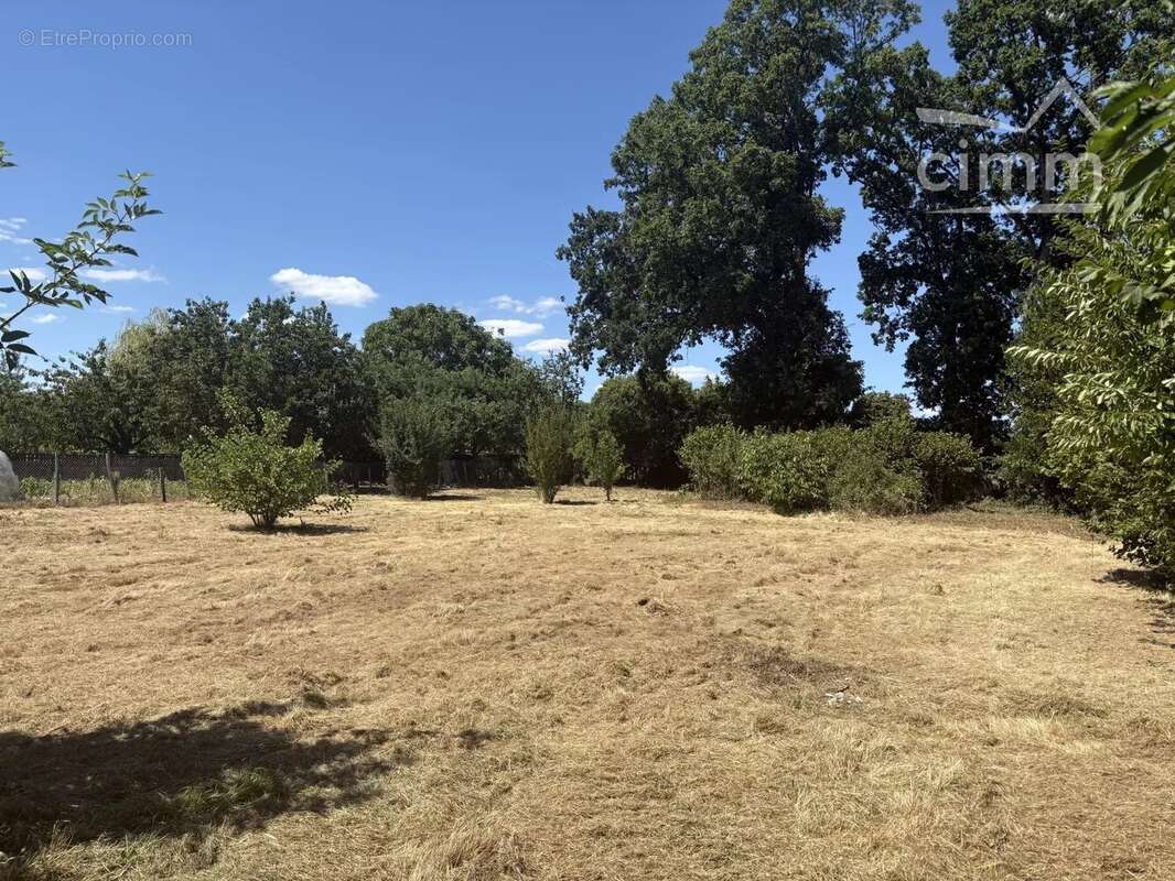 Terrain à GUIPRY
