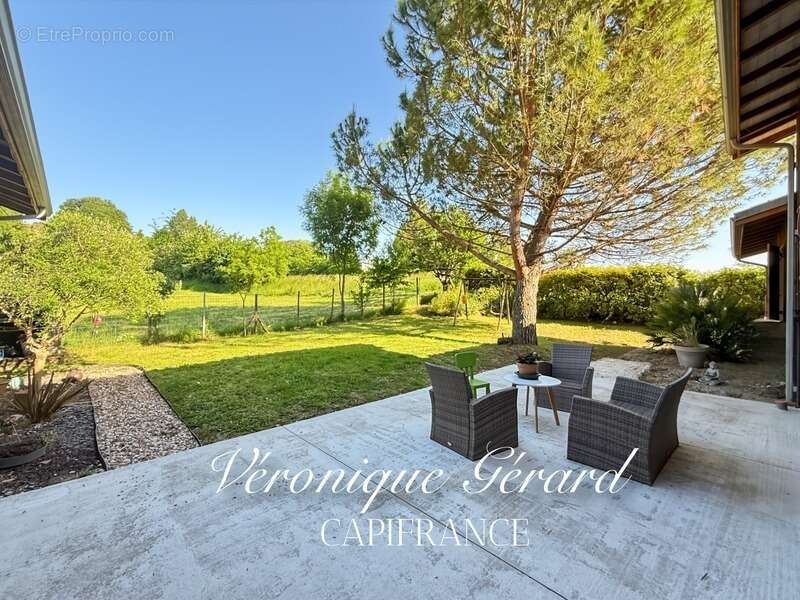 Maison à SAINTE-COLOMBE