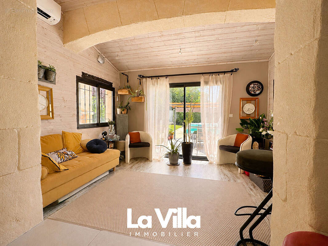 Maison Fontvieille 6 pièce(s) 139 m2 - photo 6