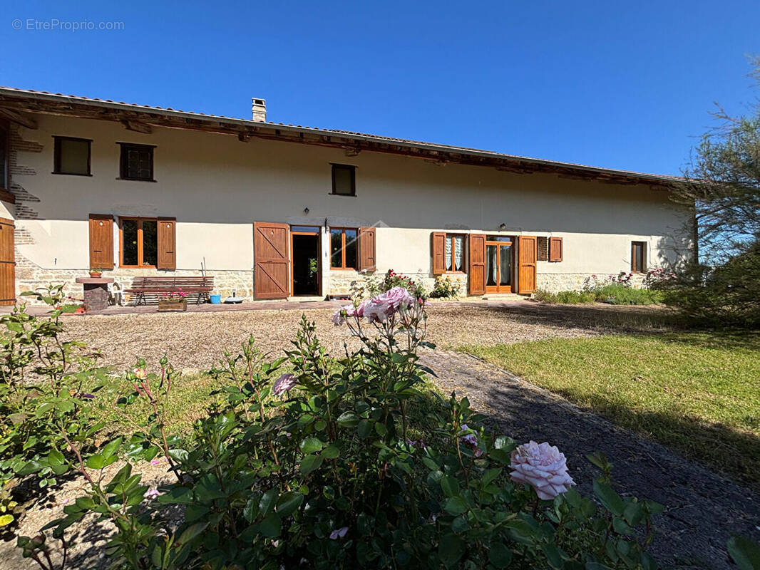 Maison à TREFFORT-CUISIAT
