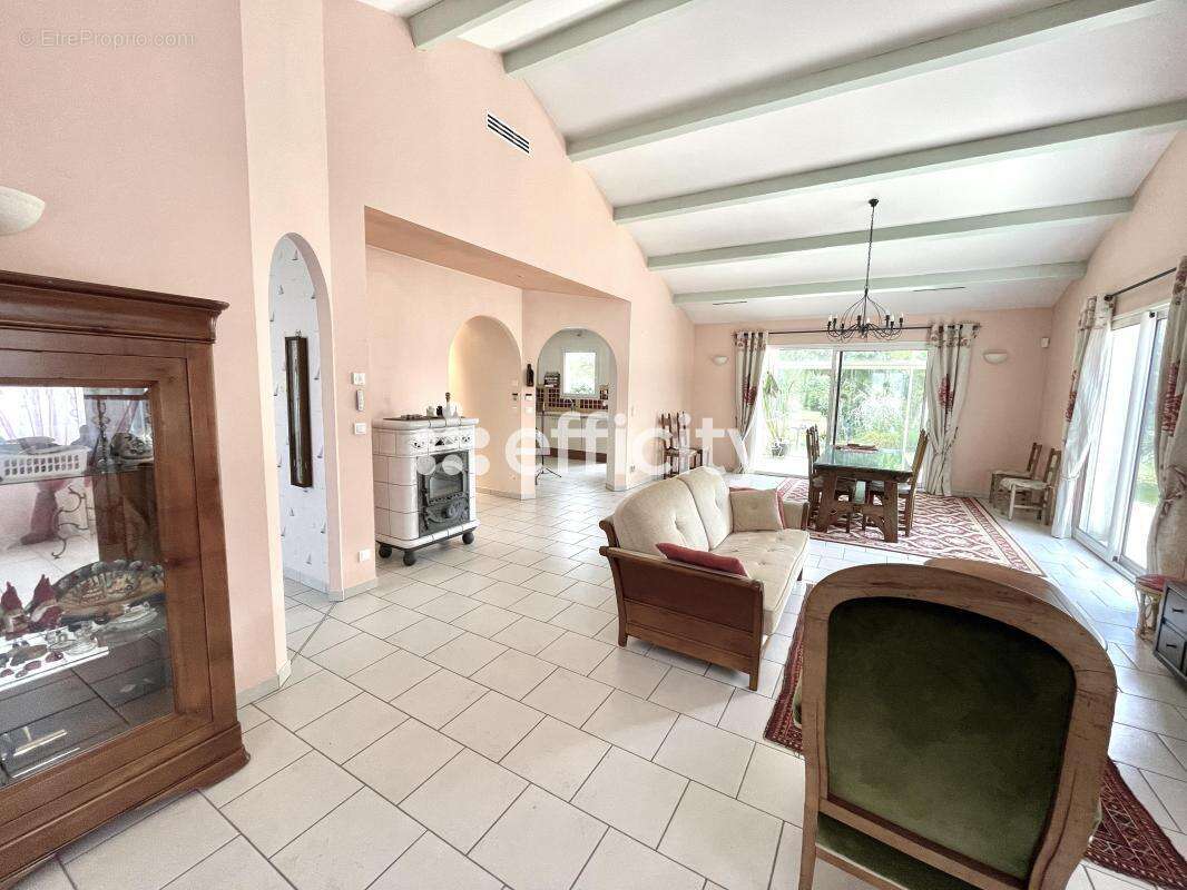 Maison 5 pièces 156 m² à vendre à Dolus-D'oleron (17550) - photo 7