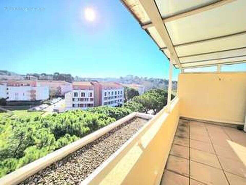 Appartement à PLAN-DE-CUQUES