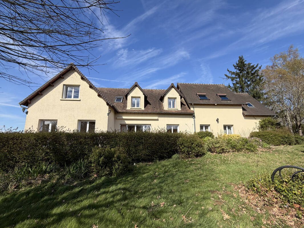 Maison à PIERRE-LEVEE