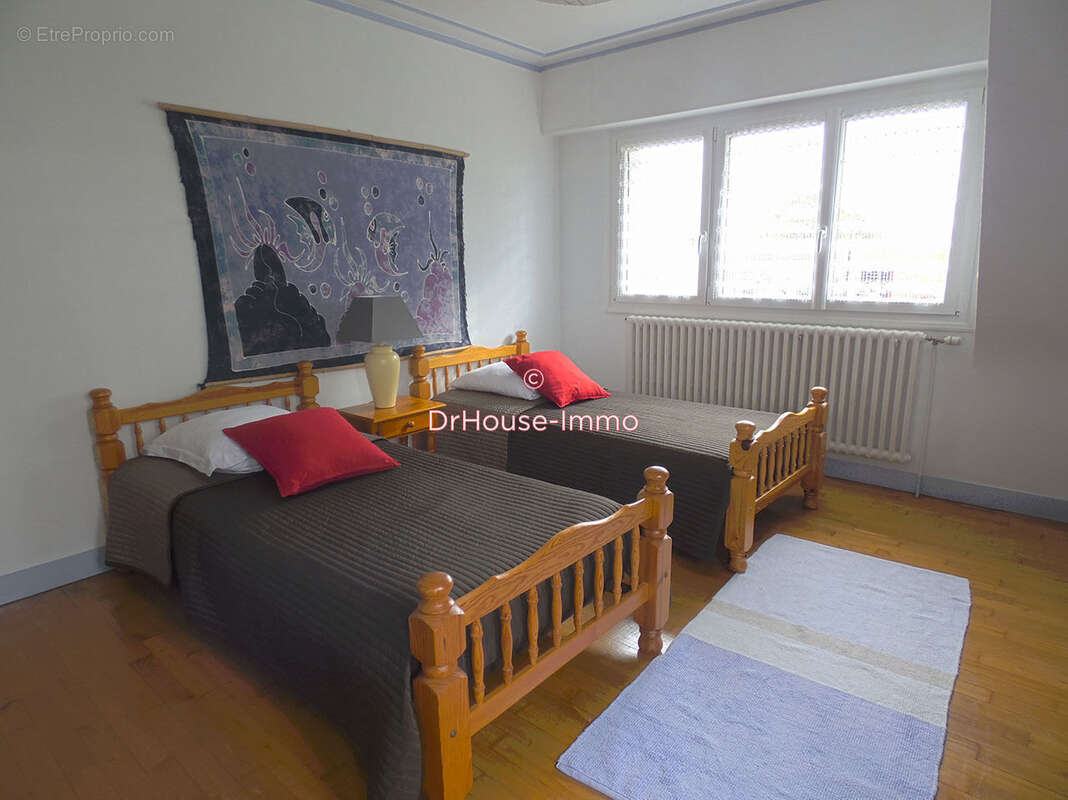Maison 220 m² à Quimperle  - photo 3