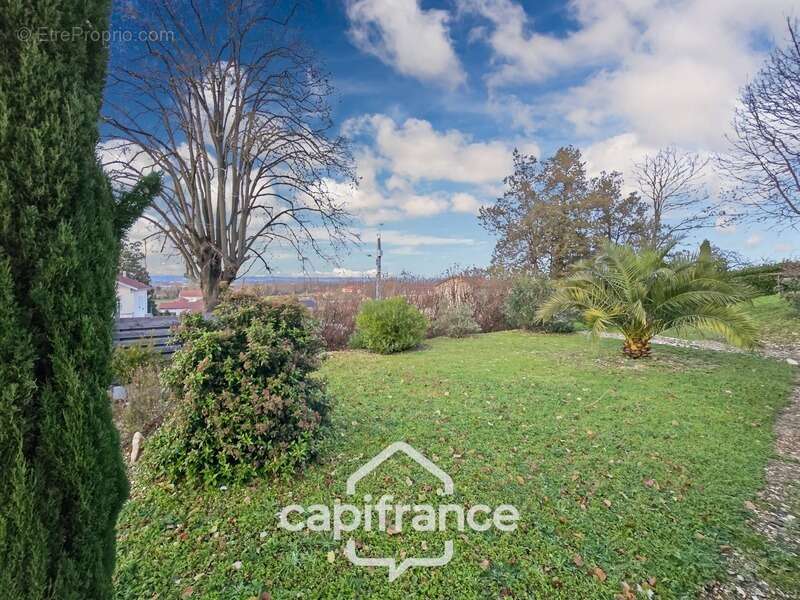 Maison à SAINT-SORLIN-EN-VALLOIRE