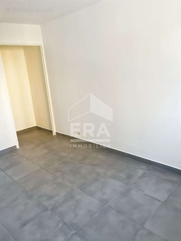 Appartement à SALON-DE-PROVENCE