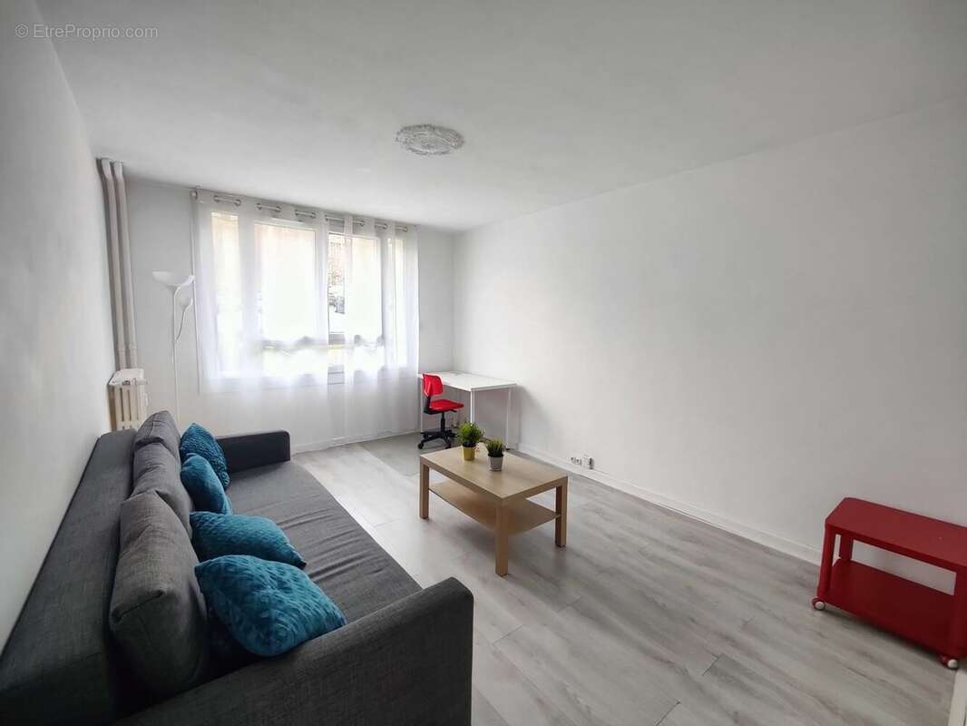 Appartement à CHATILLON