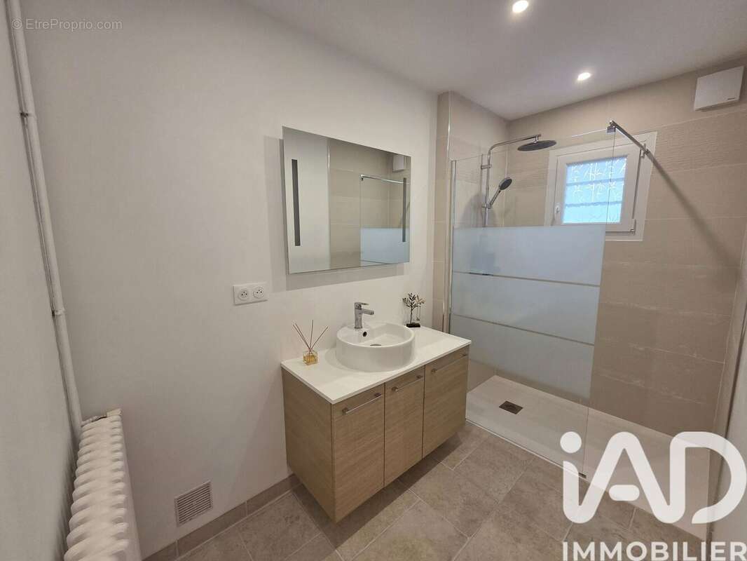 Photo 8 - Maison à COUILLY-PONT-AUX-DAMES