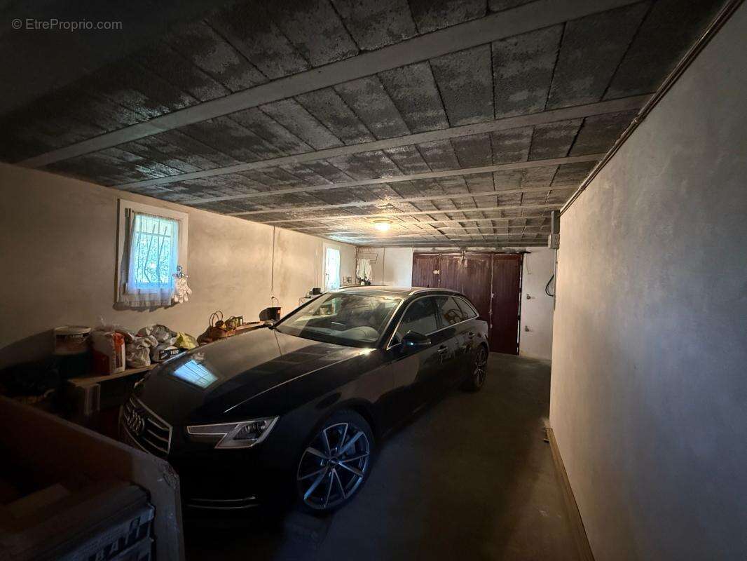 Maison à LABLACHERE