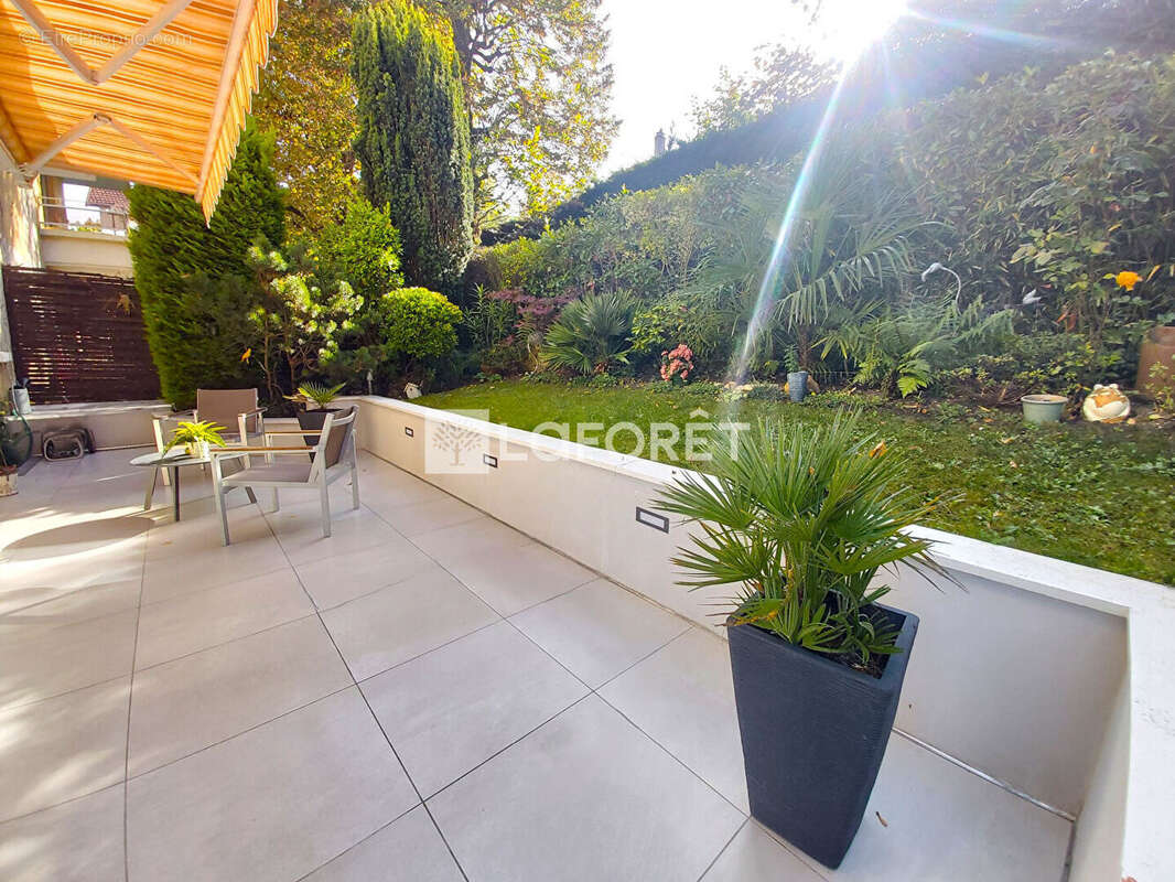 Appartement à LE RAINCY