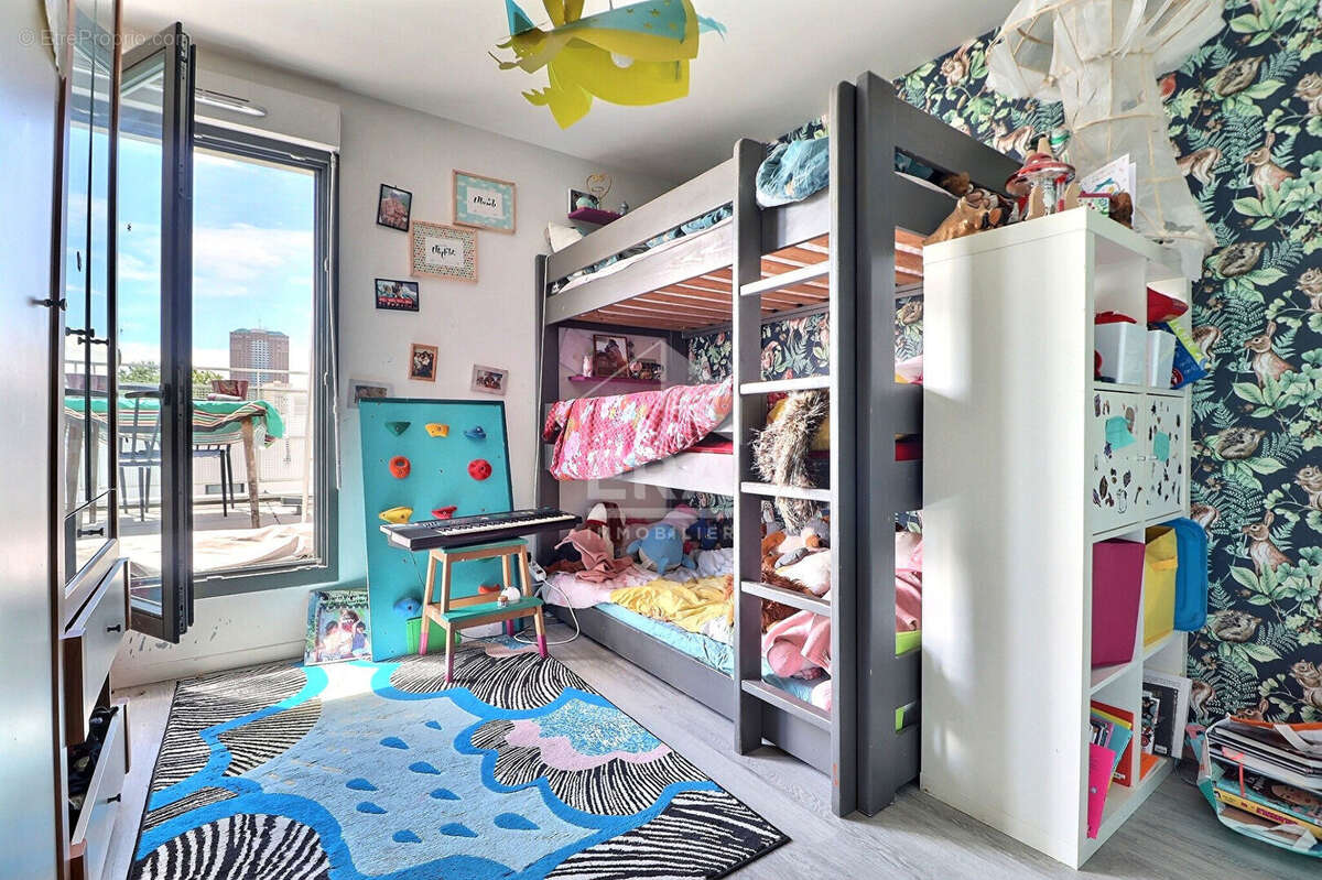 Appartement à AUBERVILLIERS