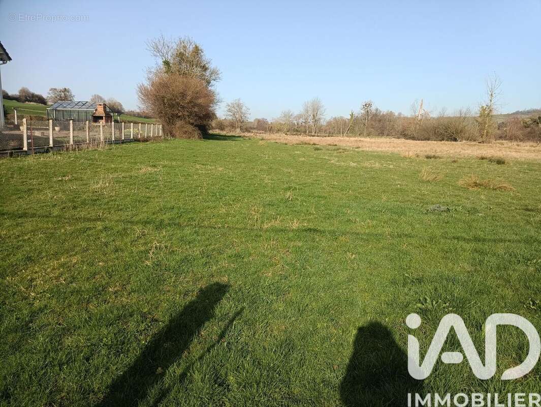 Terrain 1000 m² à Freauville  - photo 2