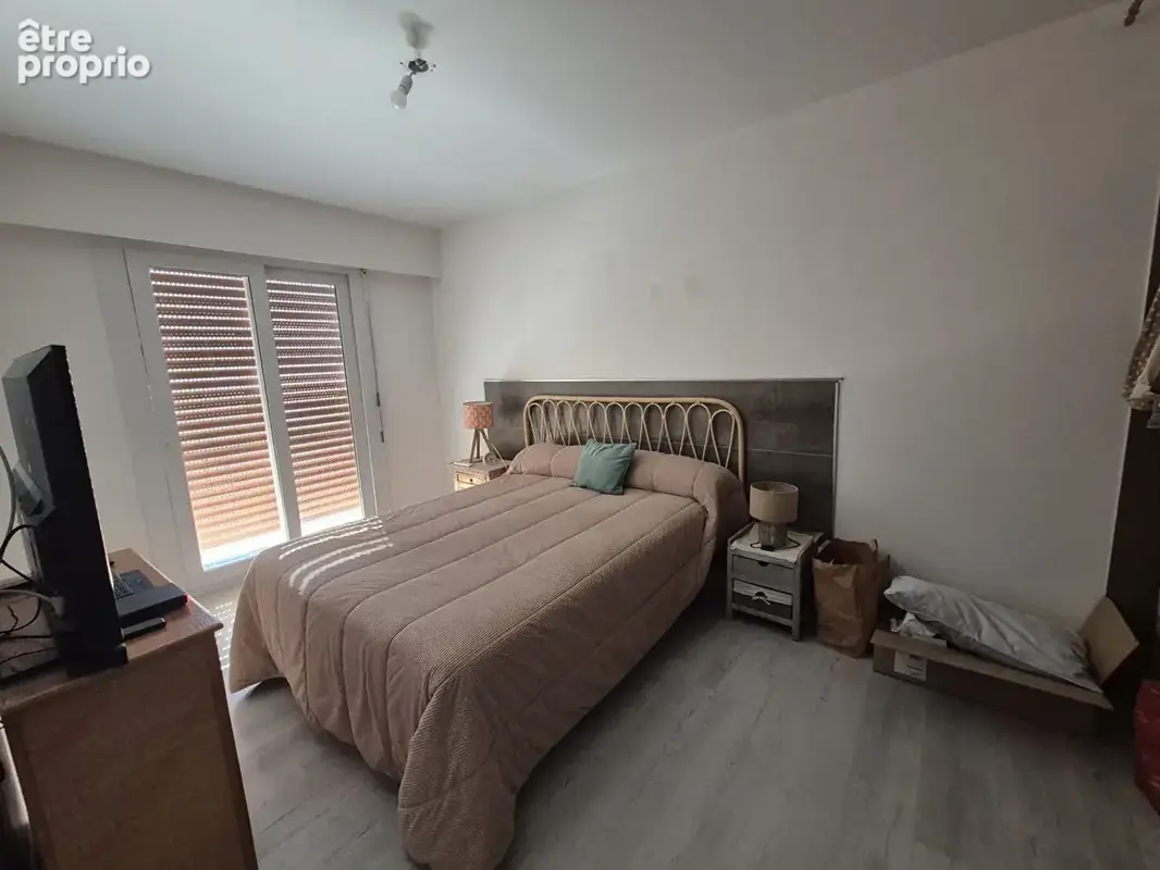 Exclusivite : frejus appartement  2 pièces 47.39 m2 cave et parking - photo 4