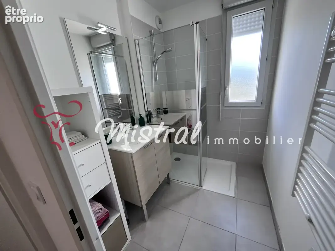 Aigues mortes appartement recent 2 chambres parking terrasse - photo 10