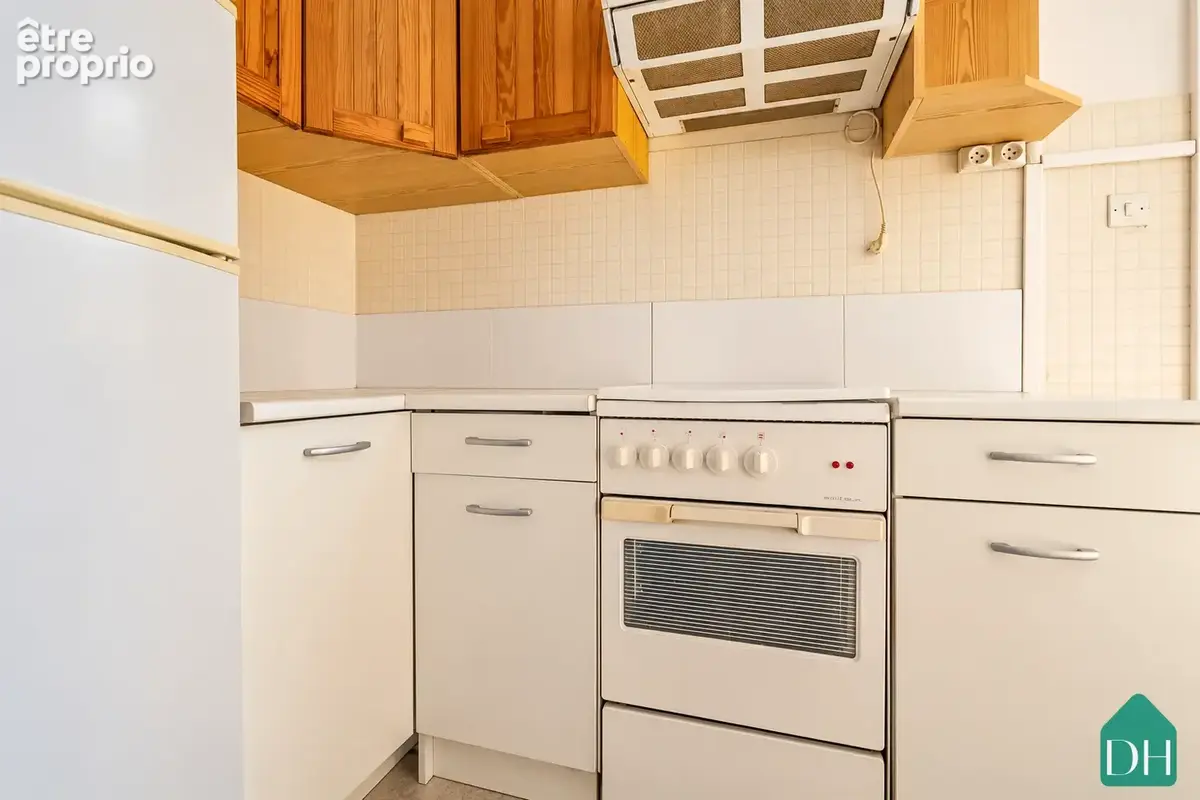 Appartement T2 avec balcon - place de stationnement - cave - photo 5
