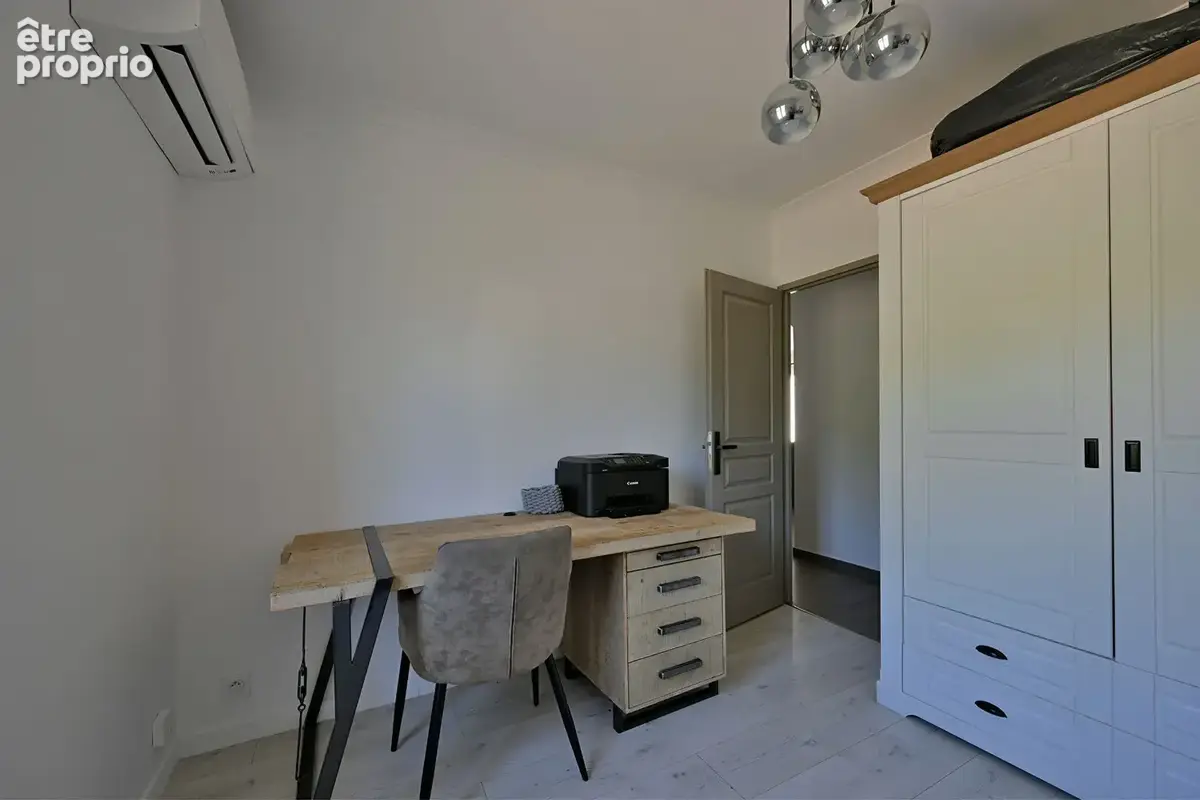 Villa Nages Et Solorgues 5 pièces 113 m2-1628 m2 + garage et piscine - photo 14