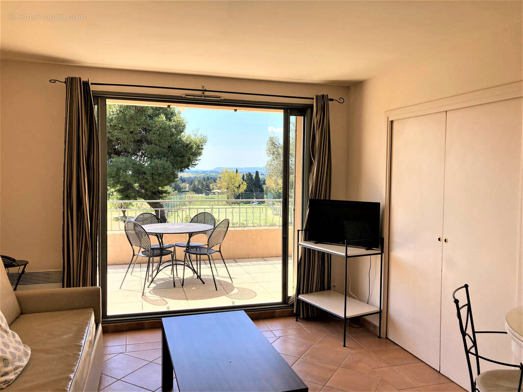 Appartement à L&#039;ISLE-SUR-LA-SORGUE