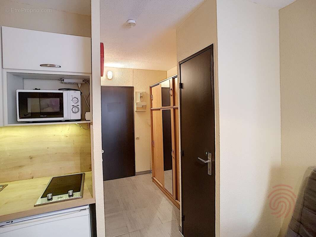 Appartement à LAMALOU-LES-BAINS