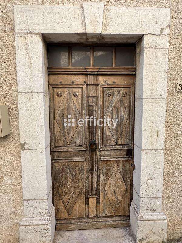 Maison à ARTIGNOSC-SUR-VERDON