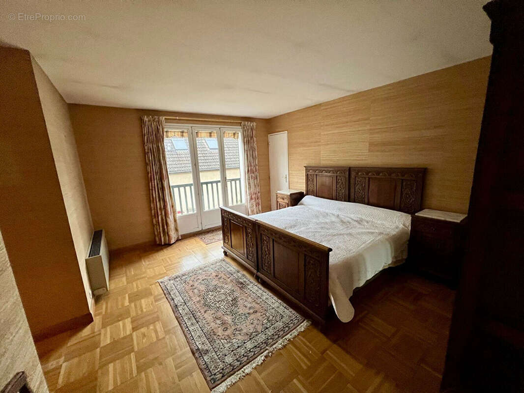 Maison à BOISSISE-LE-ROI