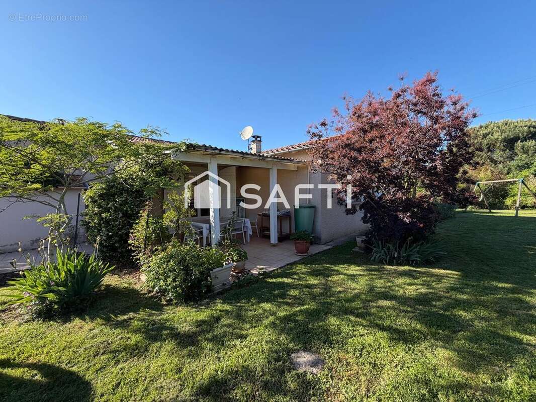 Photo 2 - Maison à BRESSOLS