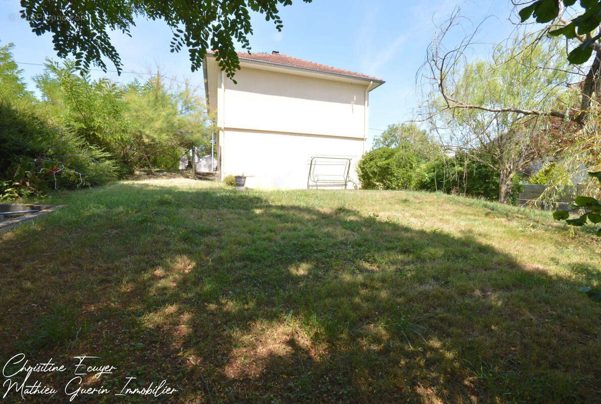 Maison 57 m² à Veyrins-Thuellin  - photo 2