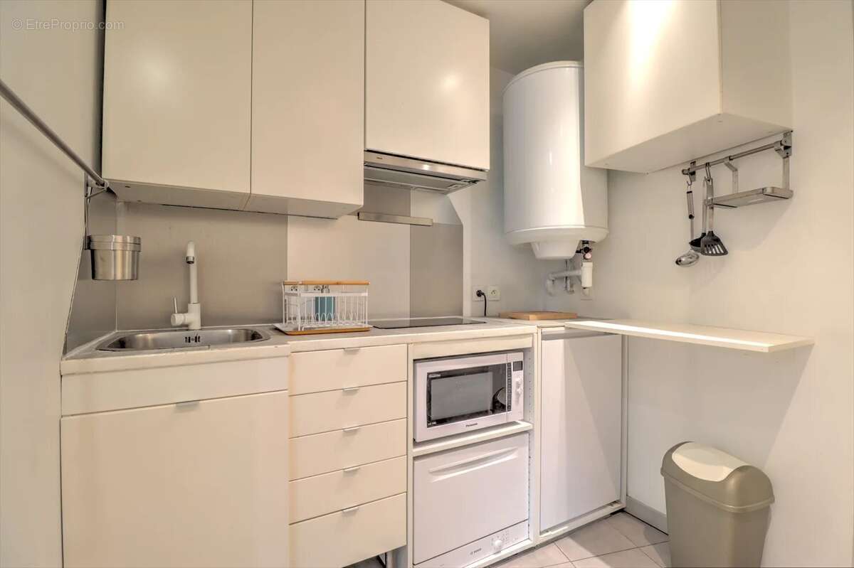 Appartement à PARIS-20E