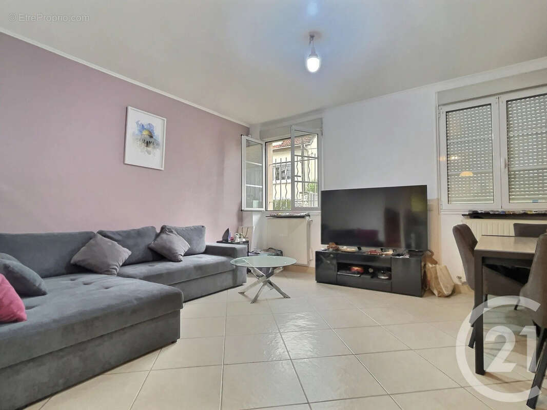 Maison à AULNAY-SOUS-BOIS