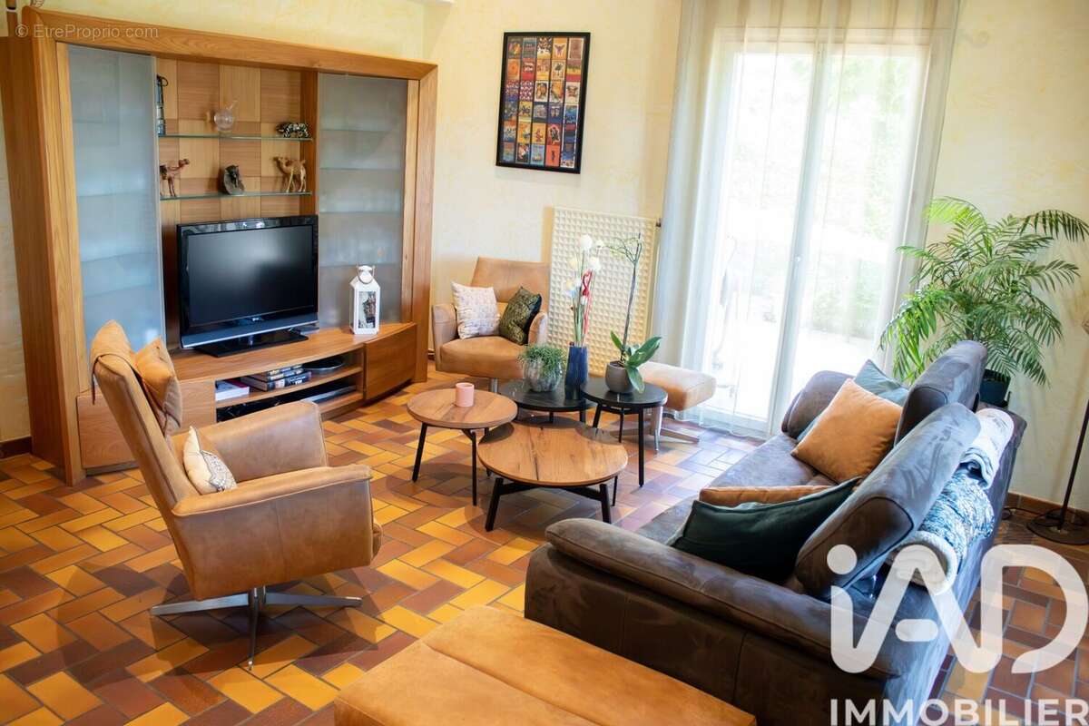Photo 4 - Maison à COURNON-D'AUVERGNE