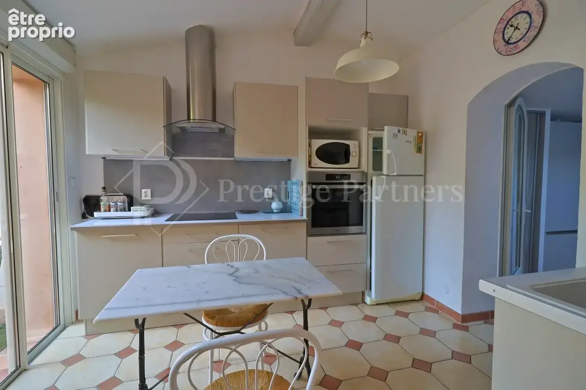 Charmante villa avec piscine chauffée et dépendance - photo 7