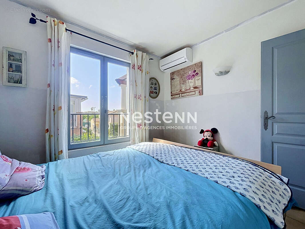 Golfe Juan - Maison 104m² - 5pièces - Garage - Calme - photo 10