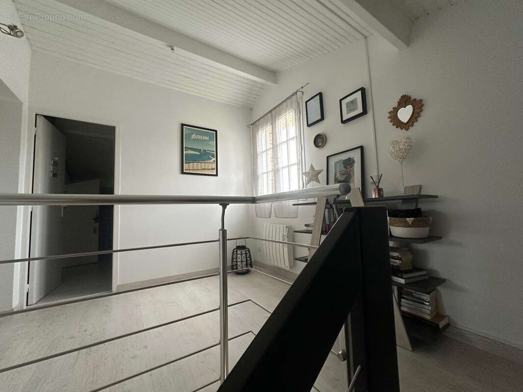 Maison à SAINT-MICHEL-DE-RIEUFRET