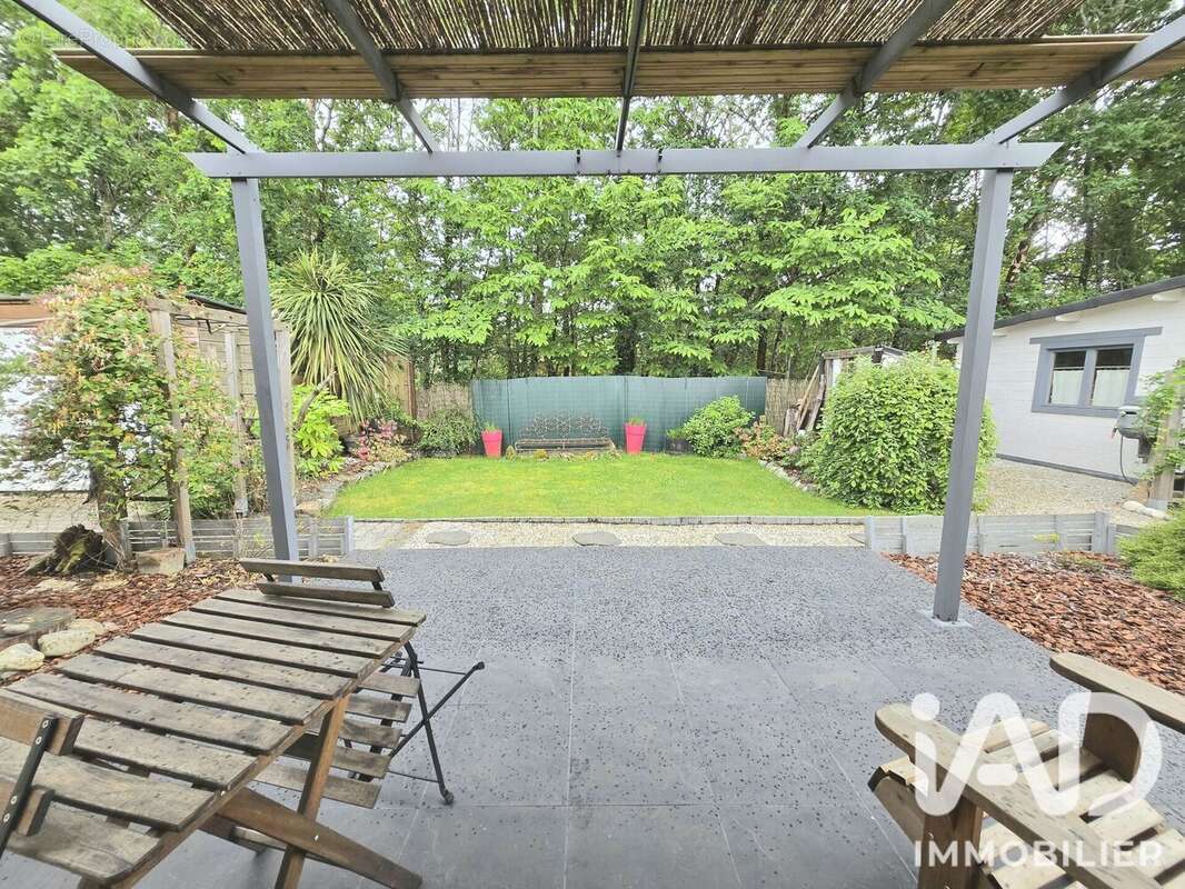 Maison 90 m² à Saint-Magne  - photo 5
