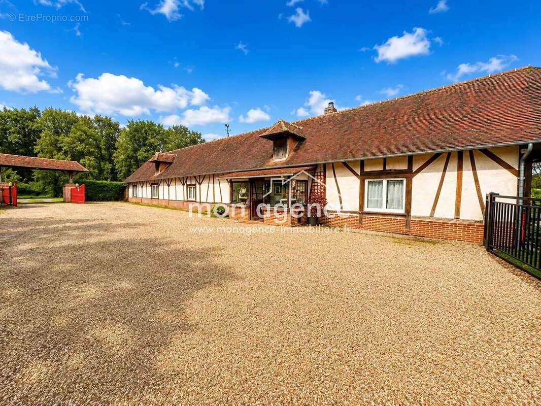 Haras d'exception de 12 hectares aux portes du Pays de Bray - photo 25