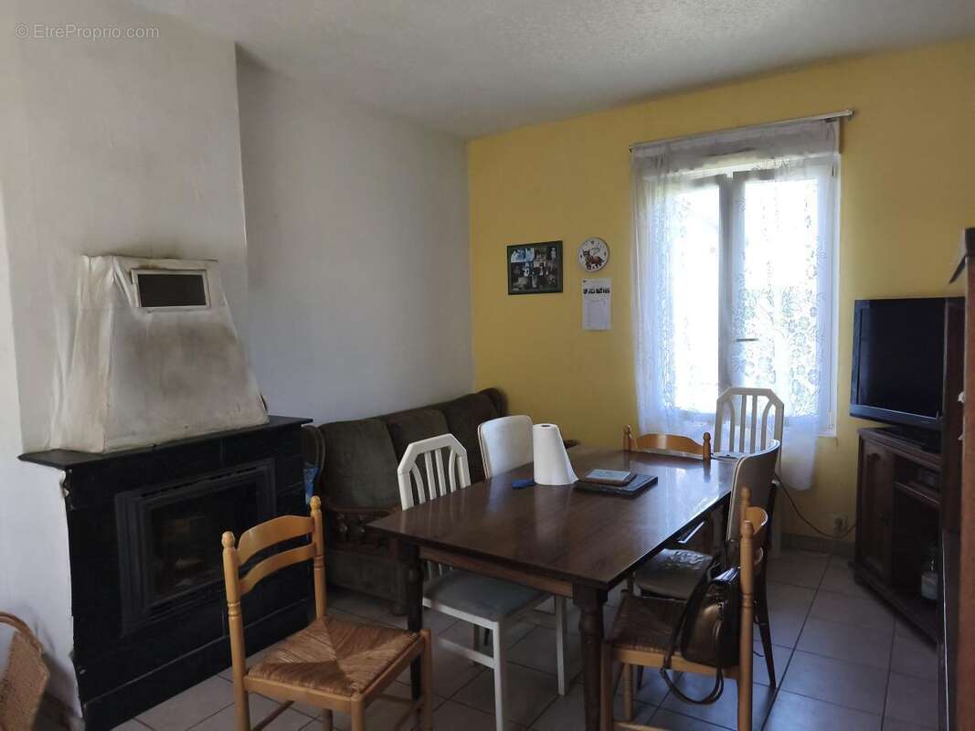 Maison à DOMPIERRE