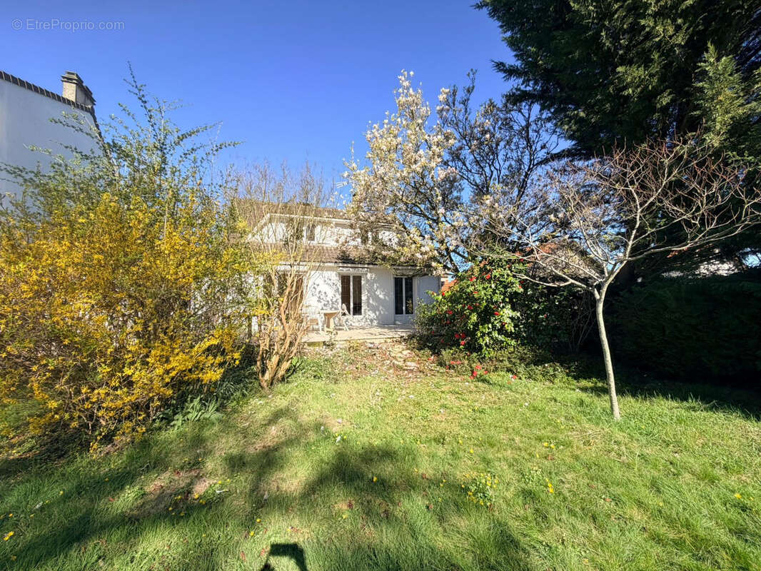 Maison à VILLEPARISIS