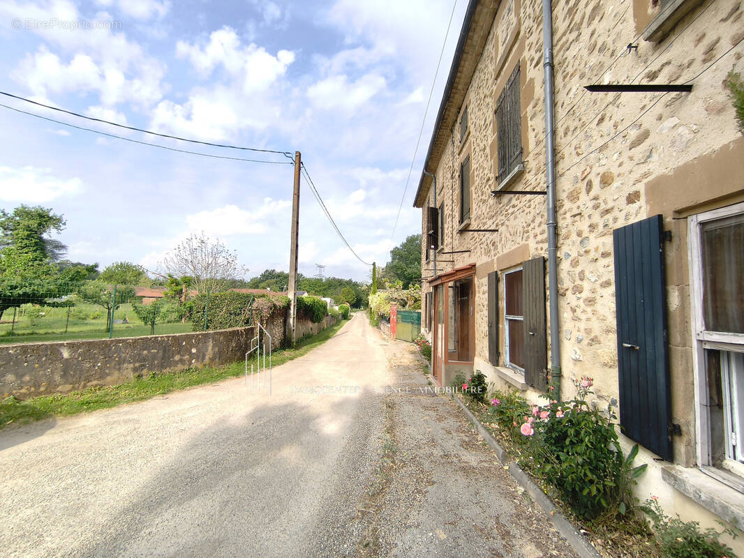 Maison à MONTMEYRAN