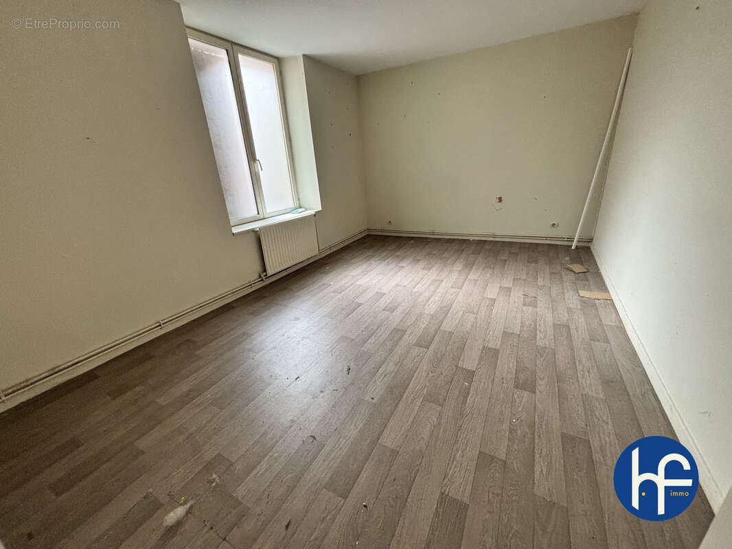 Appartement à SAINT-NICOLAS-DE-PORT