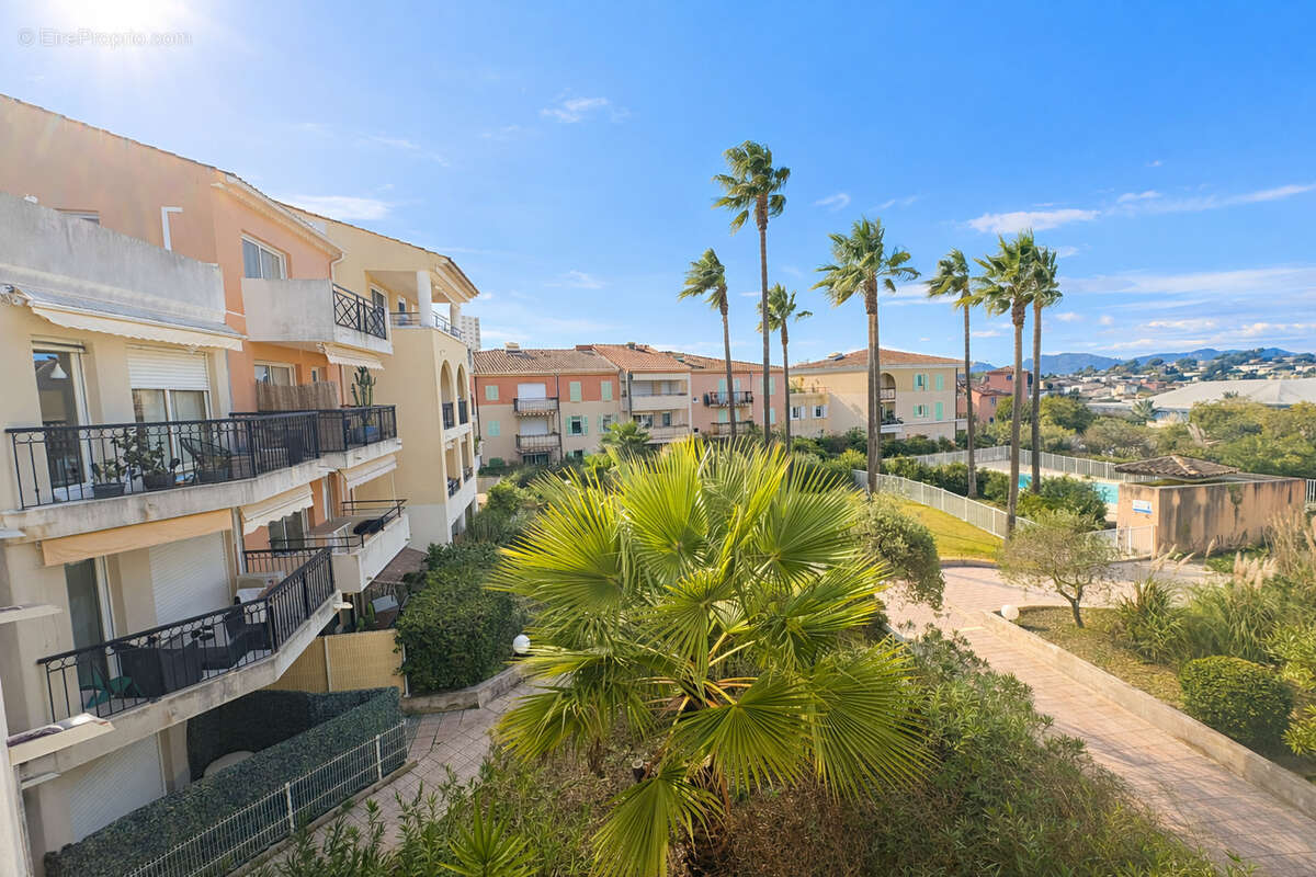 Appartement à LE CANNET