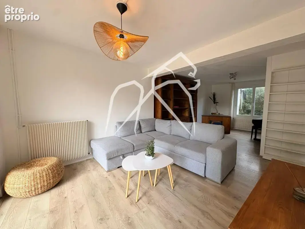Maison familiale  130 m²  3 chambres  Bois-Guillaume - photo 5