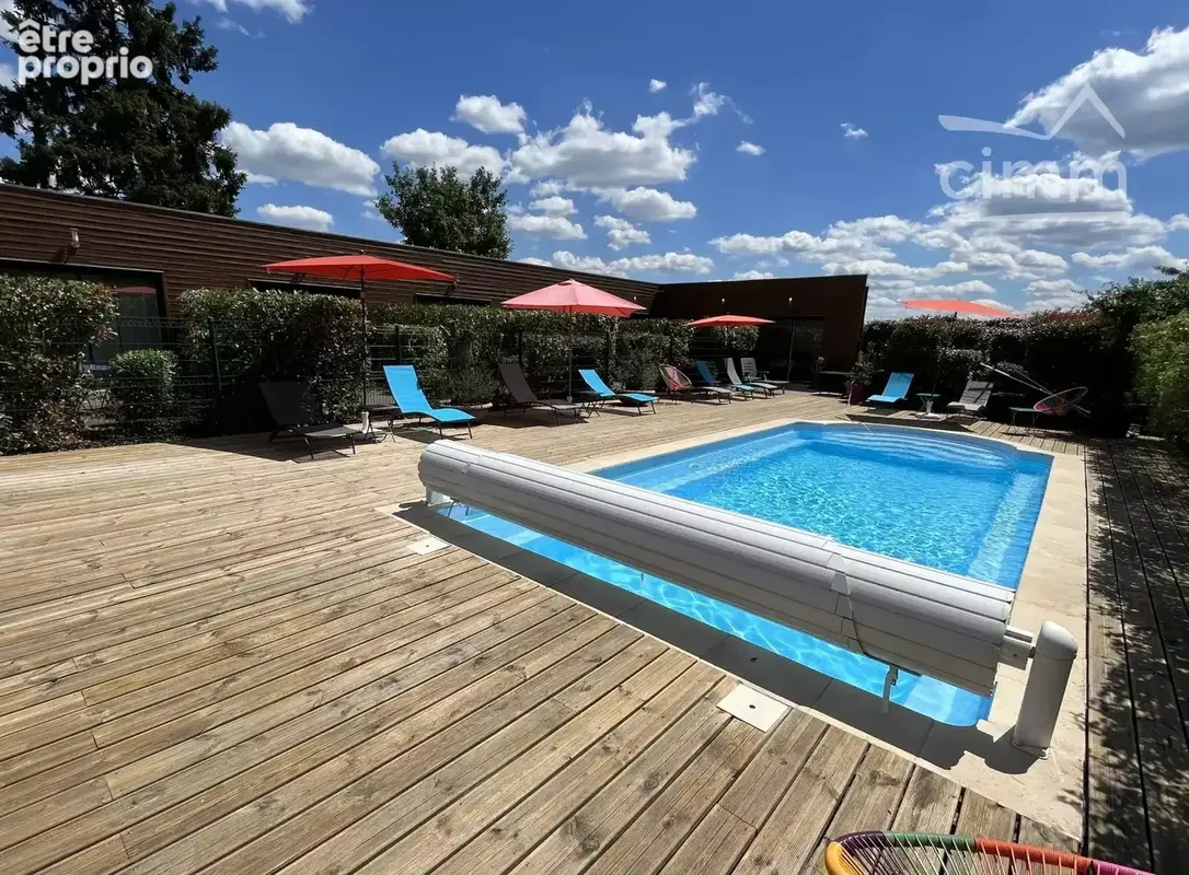 À vendre – Ensemble de chambres d’hôtes à Mer (Loir-et-Cher) - photo 1