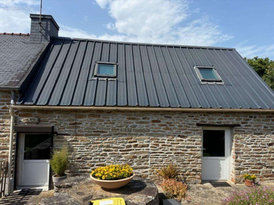 Maison à MELGVEN