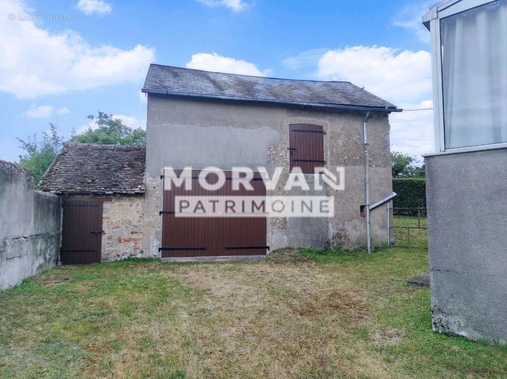 Maison à SAINT-PEREUSE