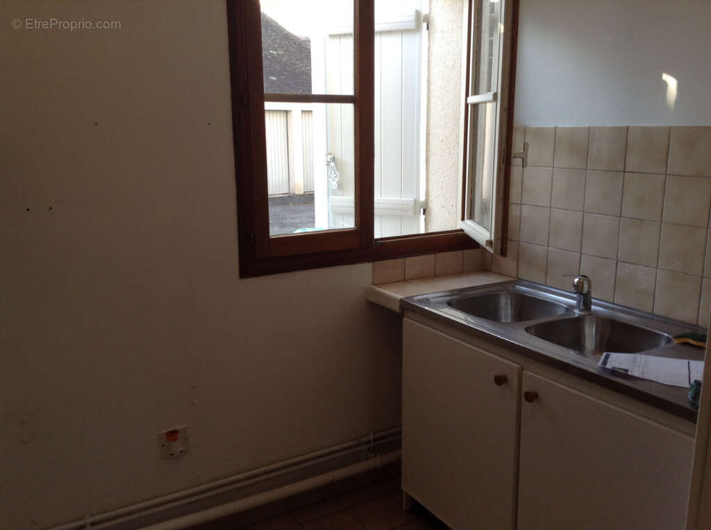 Appartement studio vendu loué ! investissement locatif ! fontenay-trésigny (77610 - photo 3